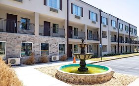 Baymont By Wyndham College Park Atlanta Airport South